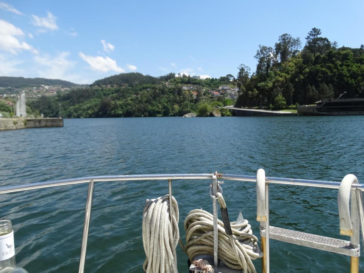 Hotel Douro Houseboats Marco de Canavezes Esterno foto