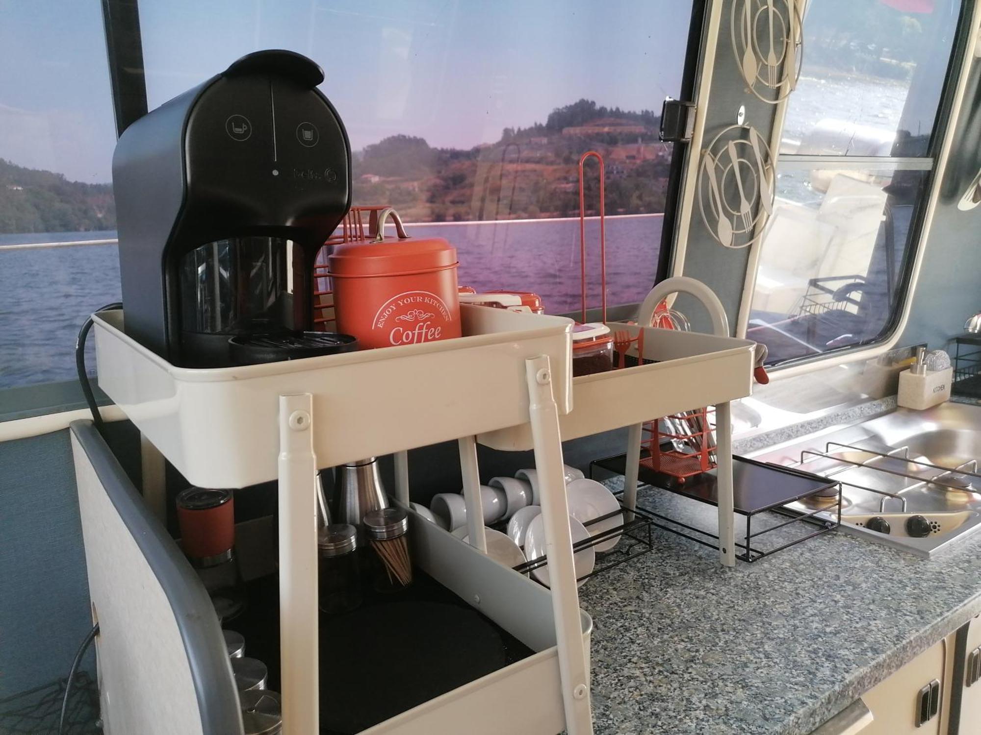 Hotel Douro Houseboats Marco de Canavezes Esterno foto