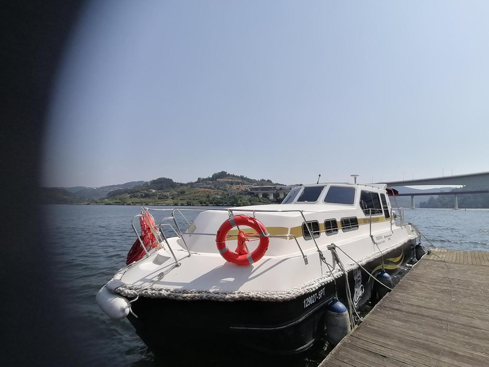 Hotel Douro Houseboats Marco de Canavezes Esterno foto